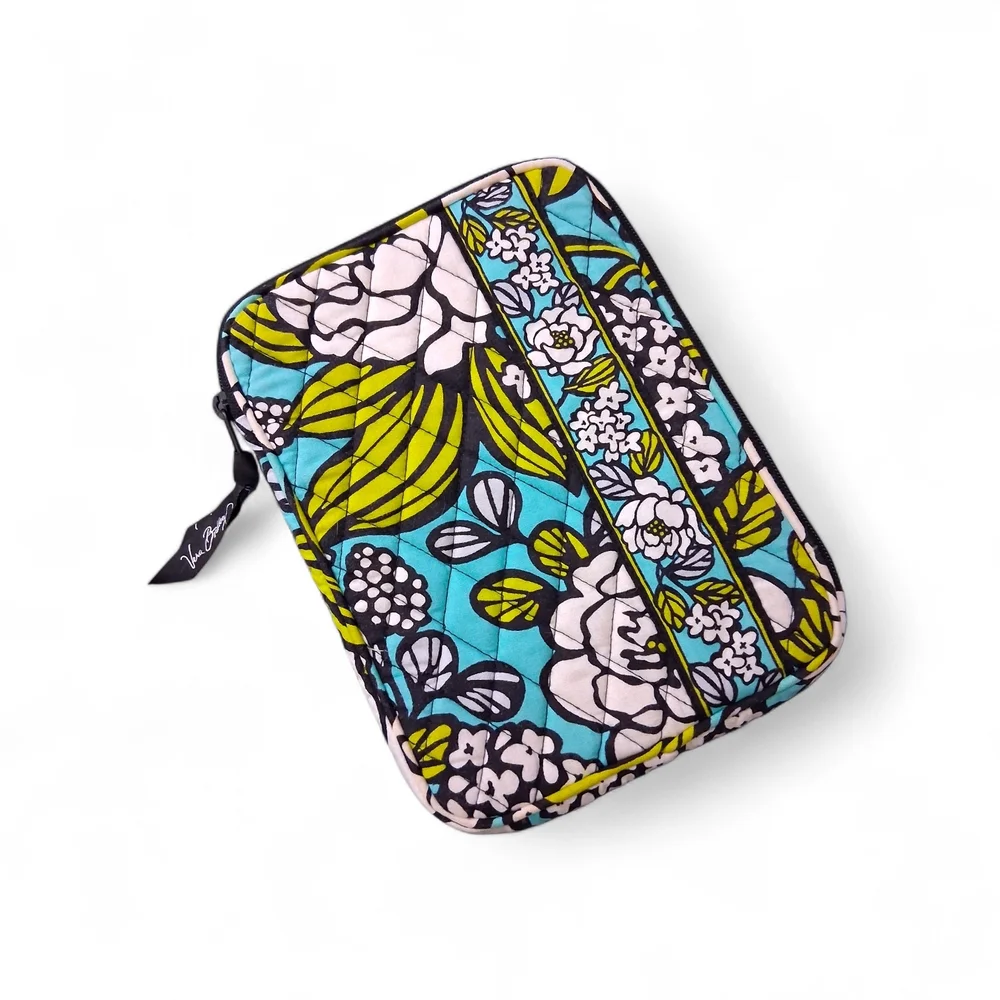 Vera Bradley Tablet/iPad Case - Island Bloom - Picture 1 of 6
